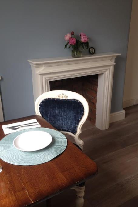 Charming English Style Studio Flat 伦敦 外观 照片
